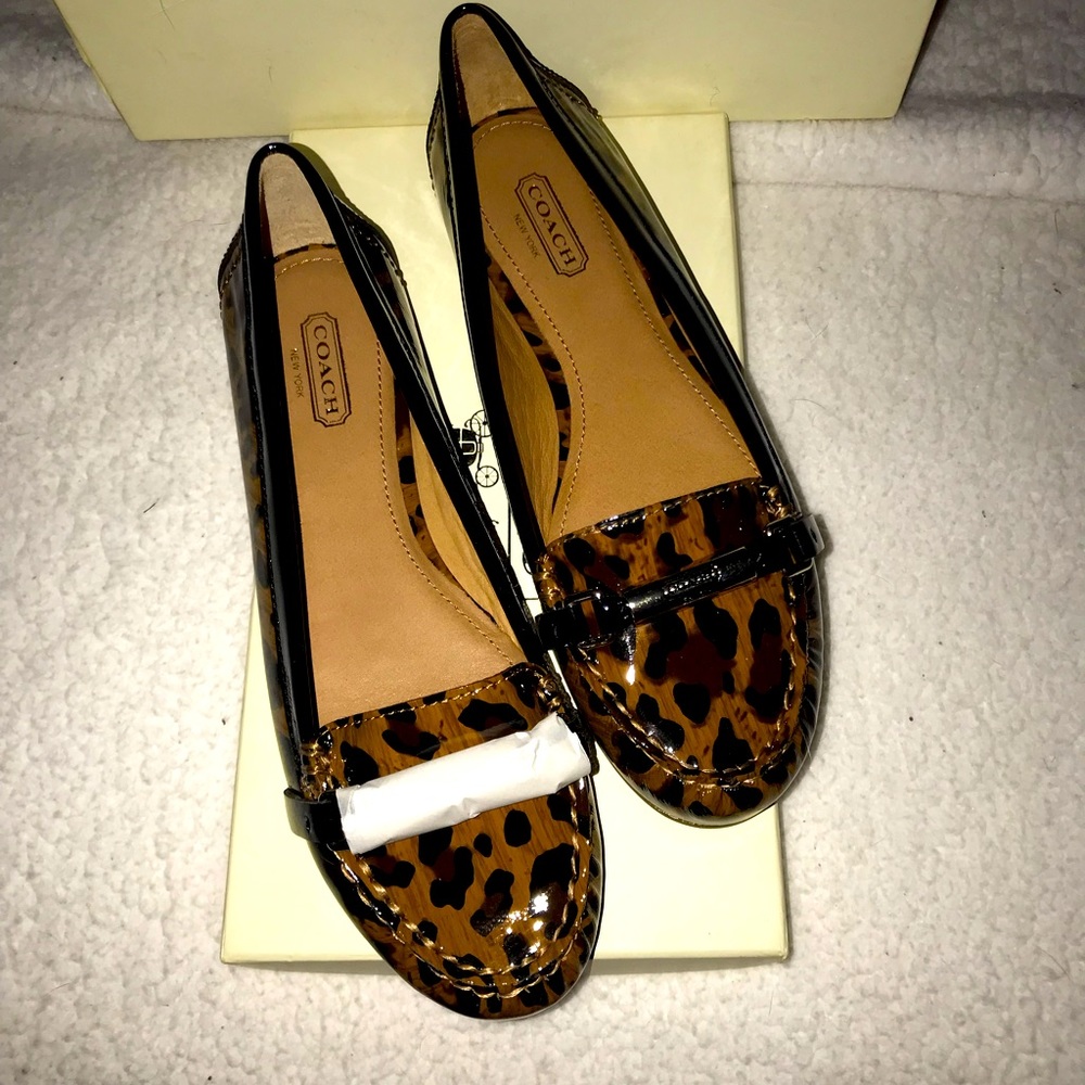 Coach flats size 7 Brand New,  see all pictures